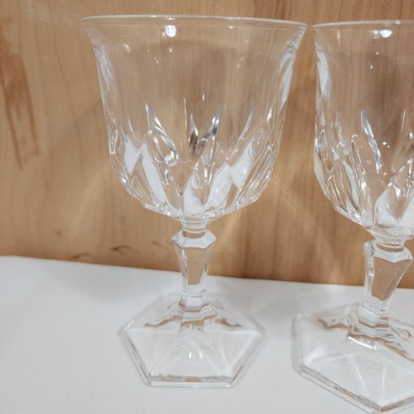 2) Chaumont Crystal Wine Goblets Cristal D'Arques Durand 5.5" spiky linear cuts - Picture 4 of 9
